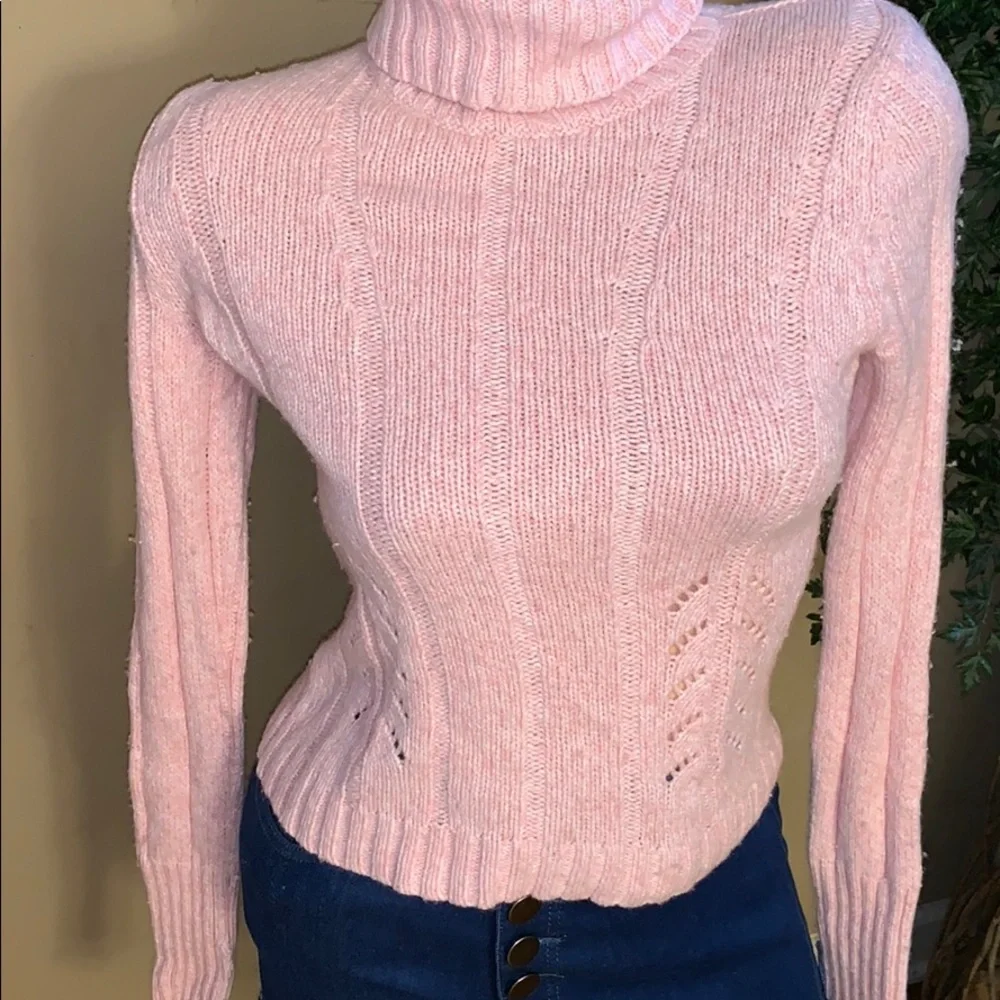 Vintage Express angora wool turtleneck minimalist feminine sweater pink small